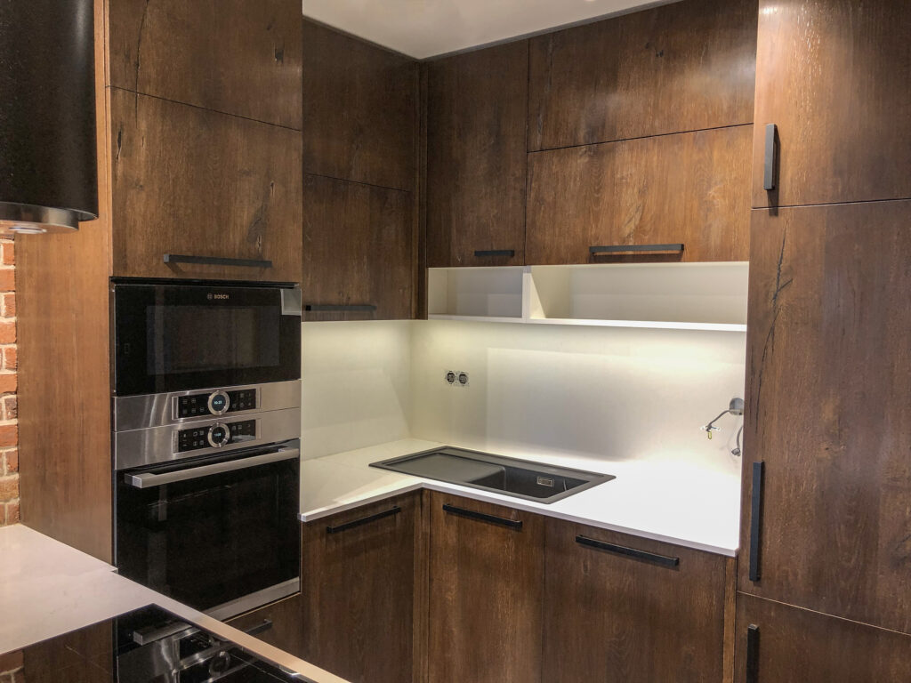 Kuchyňa na mieru vyrobená pre byt v Bratislave – OK Interier