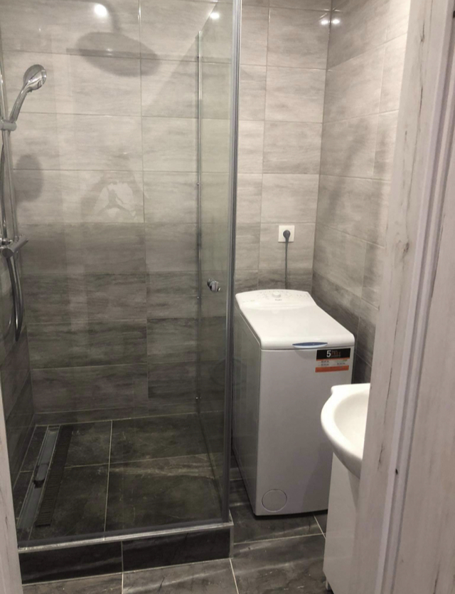 Kompletná rekonštrukcia kupelna Malacky– moderný interiér