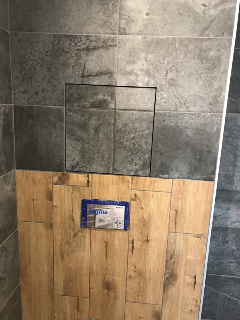 Kompletná rekonštrukcia kupelna Kostoliste– moderný interiér