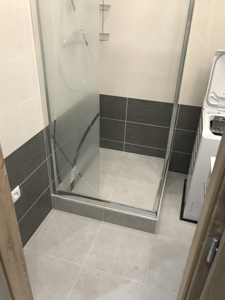 Kompletná rekonštrukcia kupelna Malacky– moderný interiér