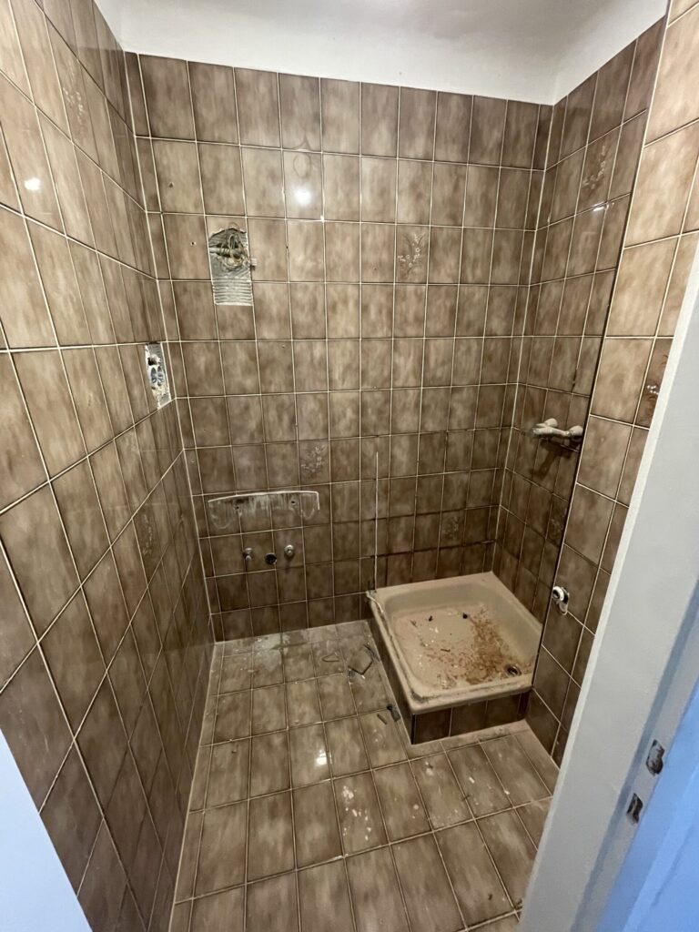 Kompletná rekonštrukcia bytu kupelna Vieden– moderný interiér