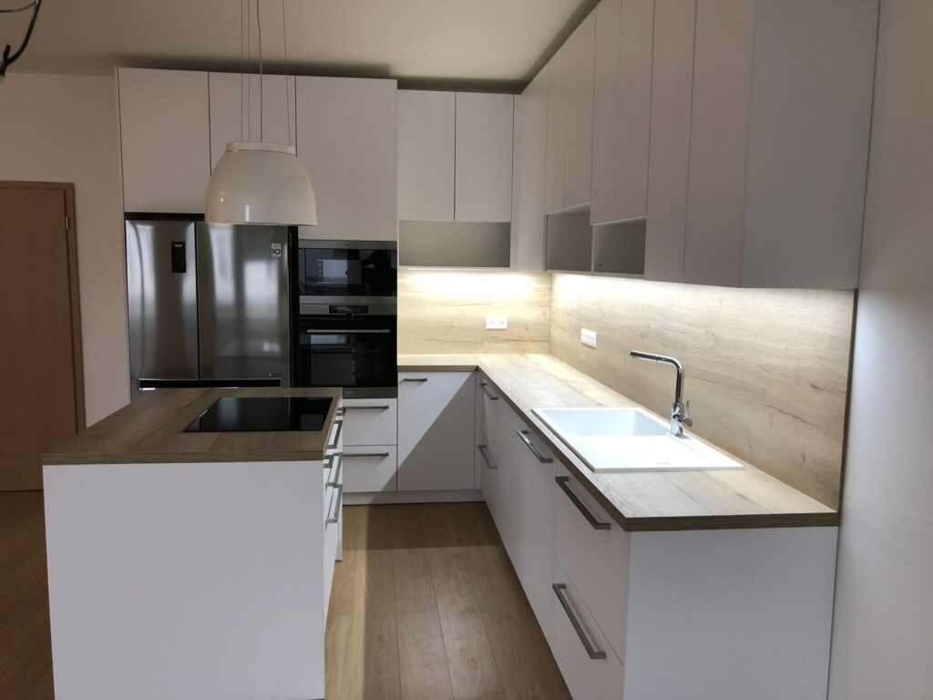 kuchynska linka na mieru vyrobená pre byt v Malacky – OK Interier