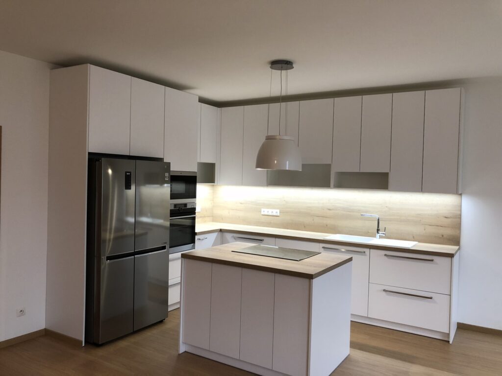 kuchynska linka na mieru vyrobená pre byt v Malacky – OK Interier