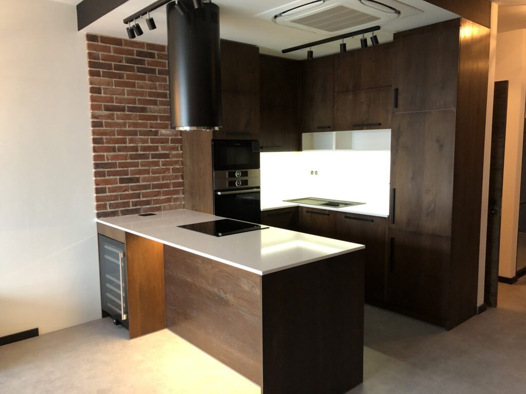 Kuchyna a spalna na mieru vyrobená pre byt v Malacky – OK Interier