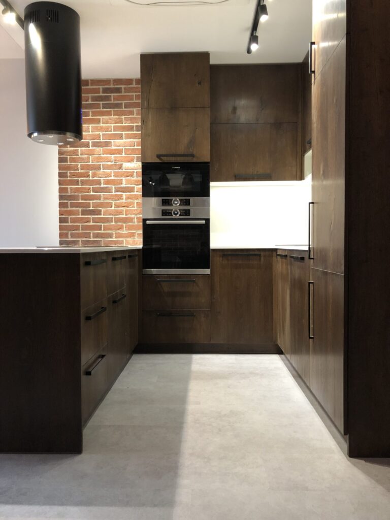 Kuchyna a spalna na mieru vyrobená pre byt v Malacky – OK Interier